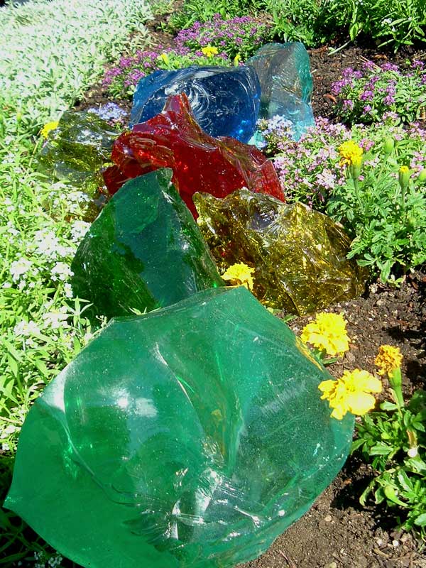Crushed Glass: Landscaping, Terrazzo and More